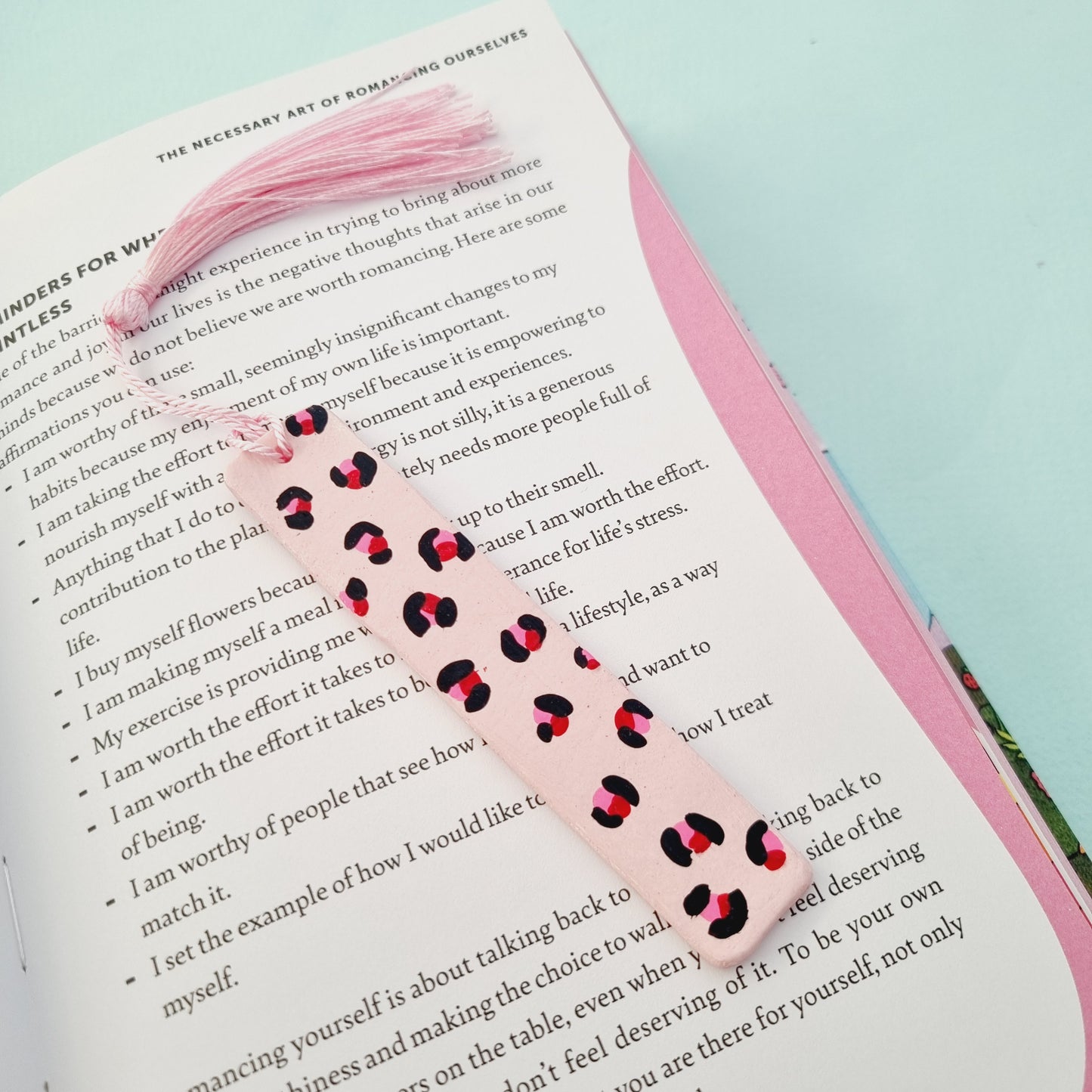 Mini bookmark