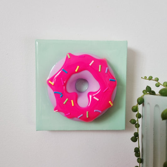 Resin wall donut