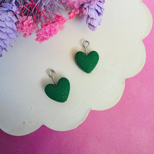 Chunky olive heart charm (silver)