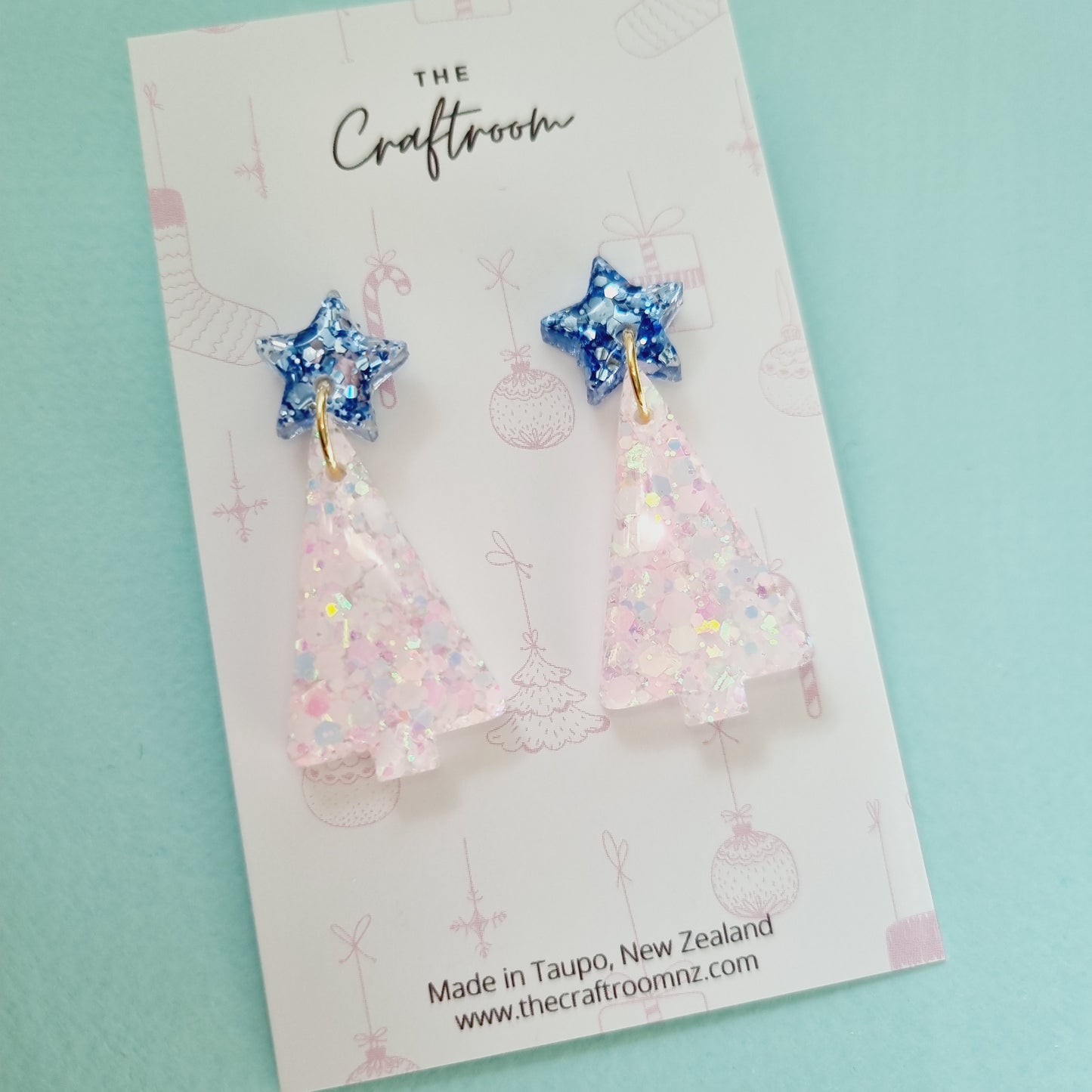 Christmas tree dangle