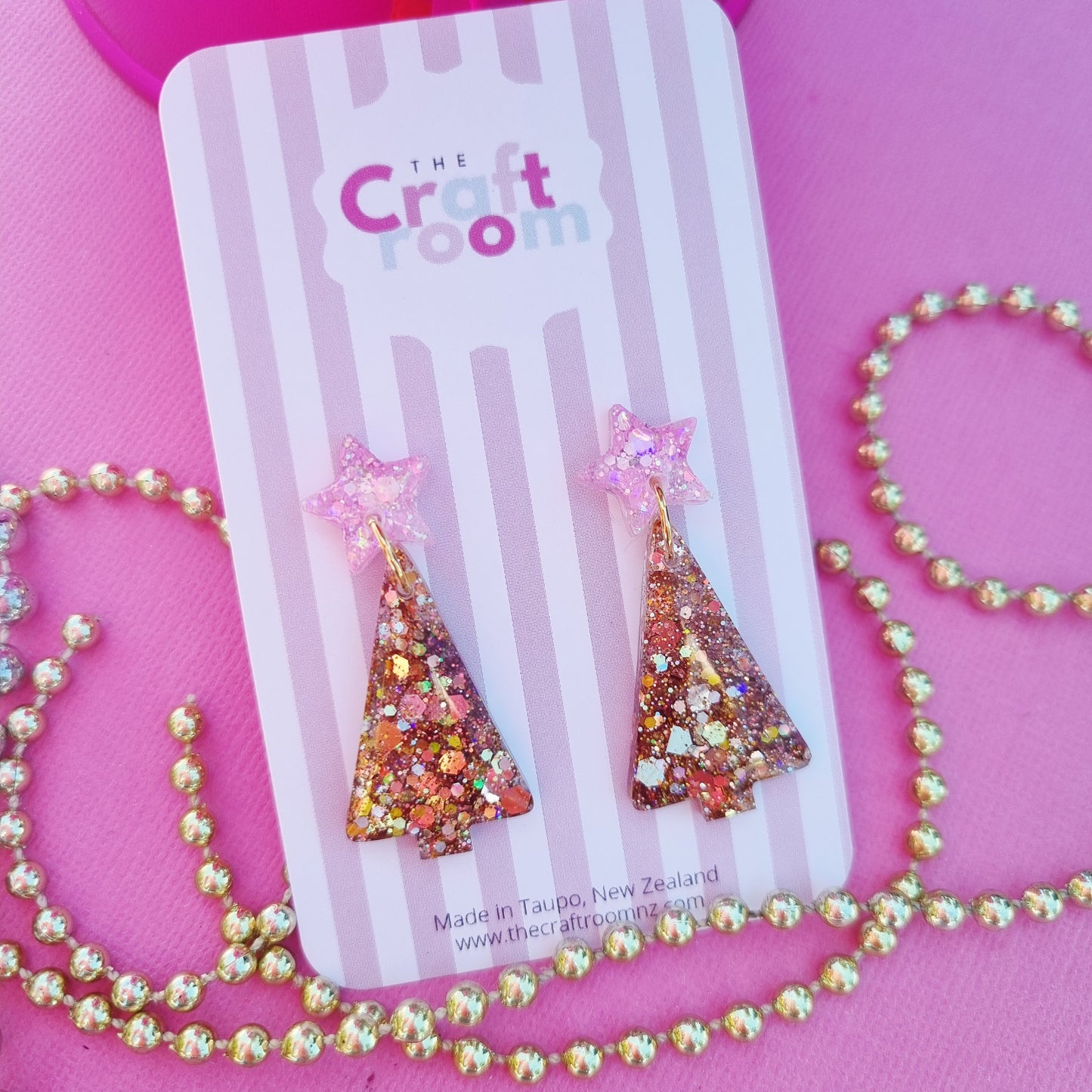 Christmas tree dangle