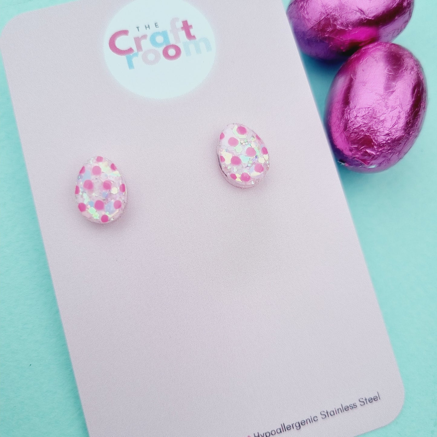 Mini egg stud