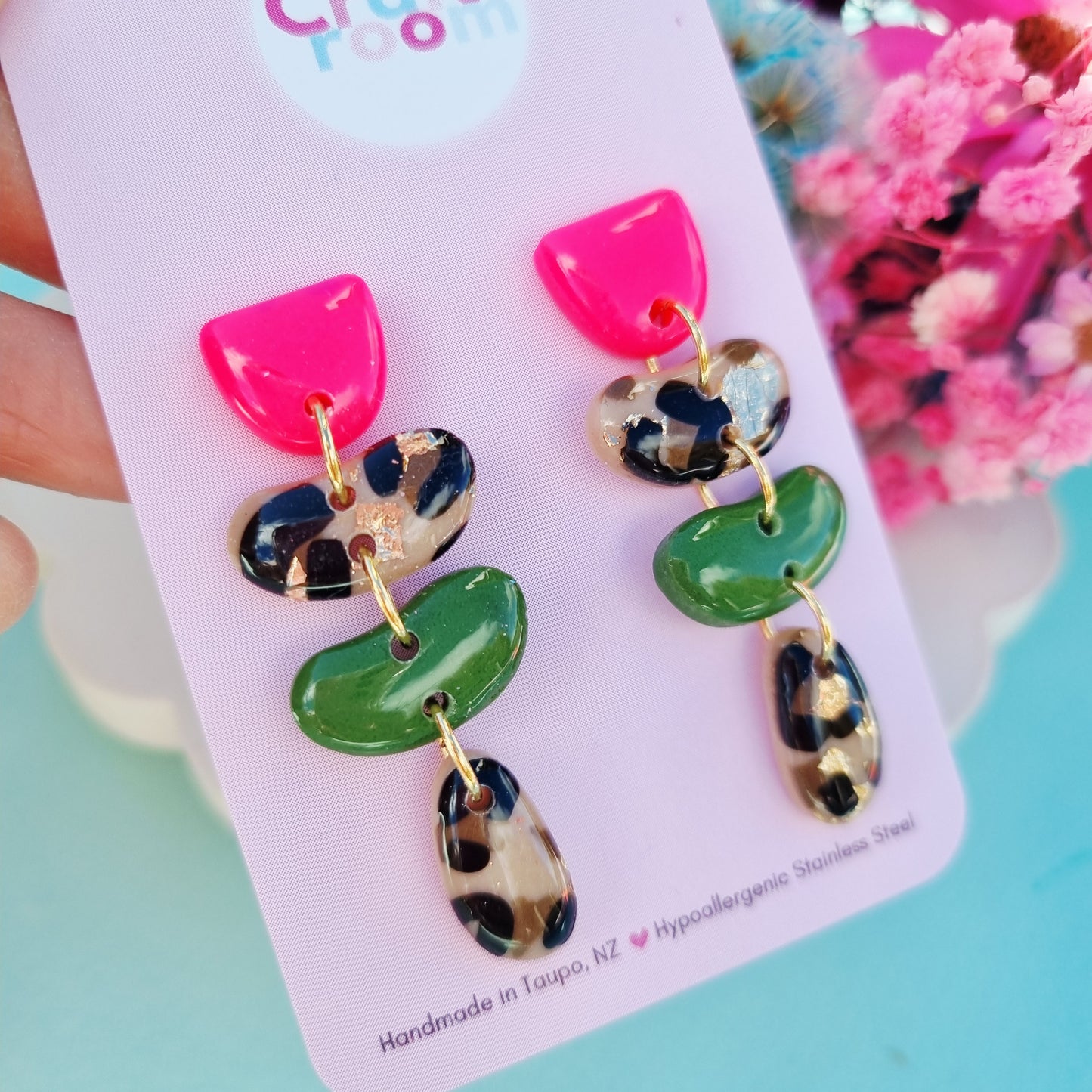 Organic dangle
