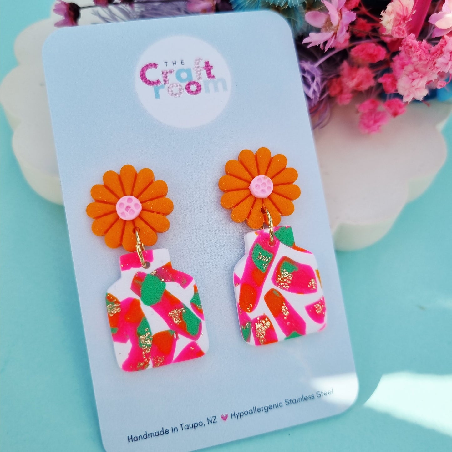 Flower and vase dangle