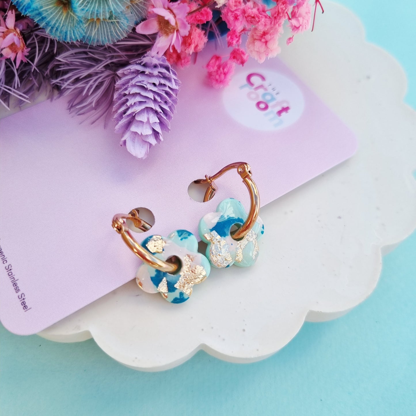 Donut flower lever hoop