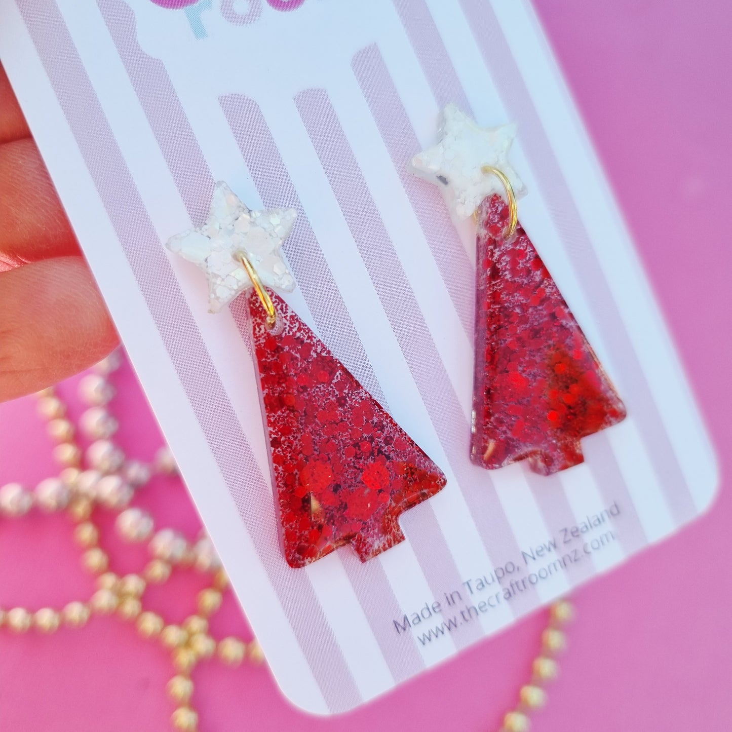 Christmas tree dangle