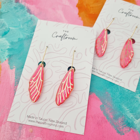 Mini butterfly wing dangle (hot pink)