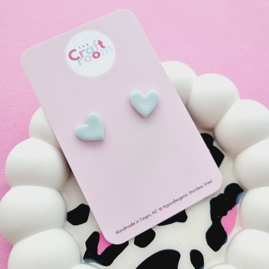 Heart stud (light blue)
