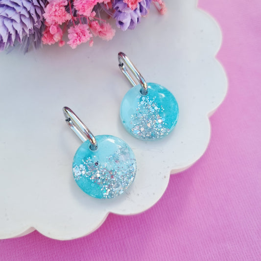 Maxi glitter oval huggie