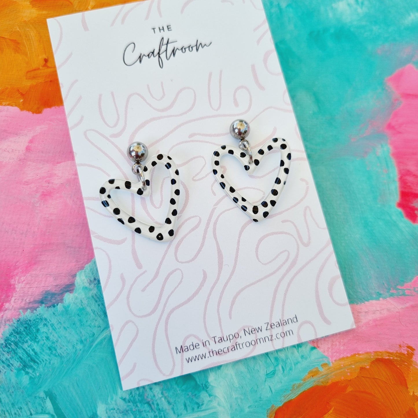 Heart dangle stud