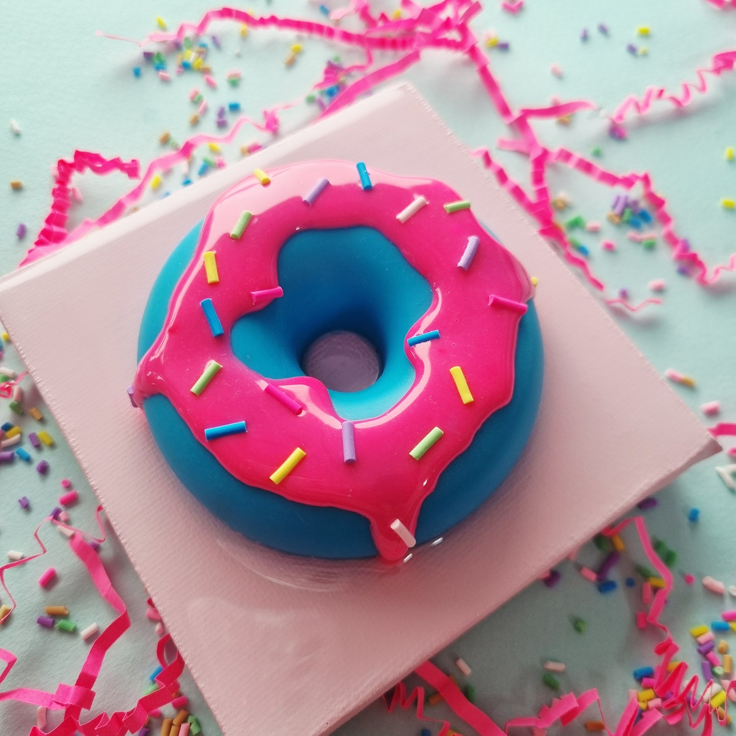 Resin wall donut
