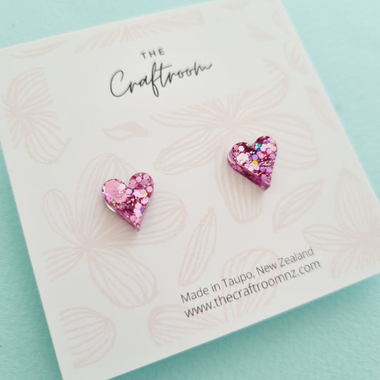 Mini heart stud