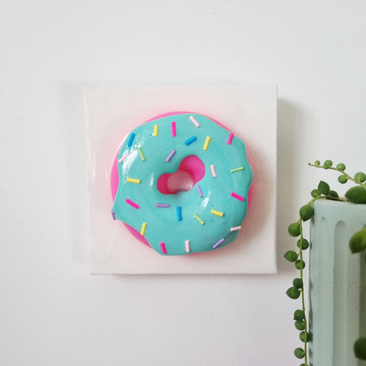Resin wall donut