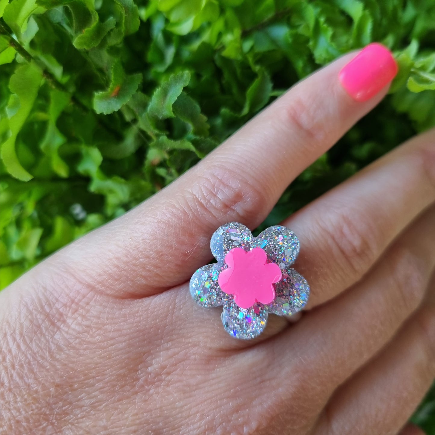 Mini flower ring